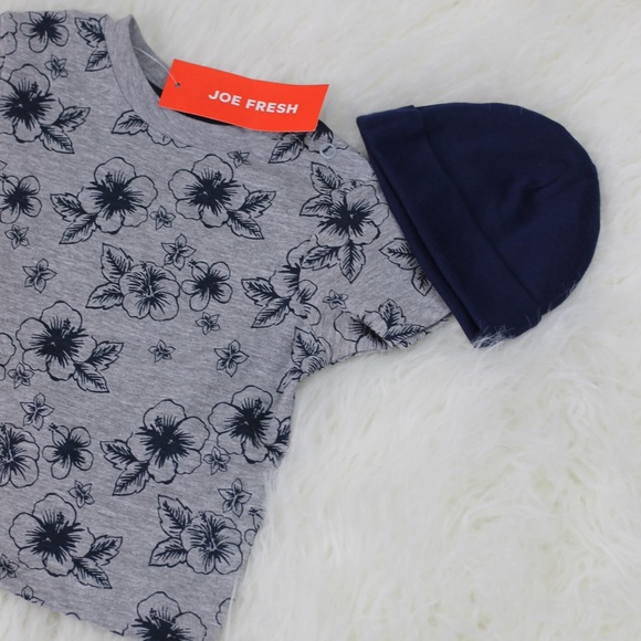 Joe Fresh Other - NWT Joe Fresh Graphic Hawaiian Print Gray Tee